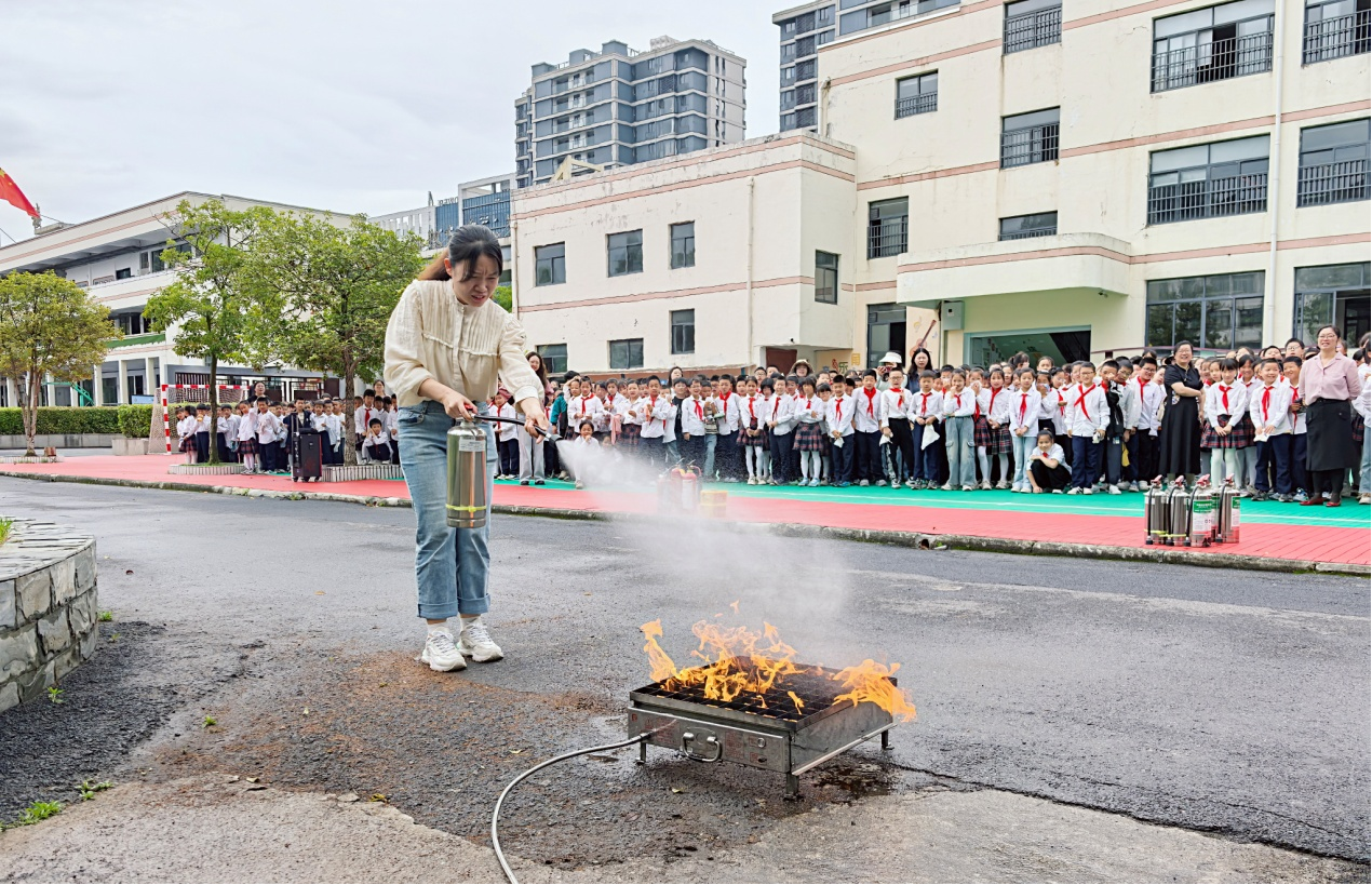 圖片2.png 圖片2.png